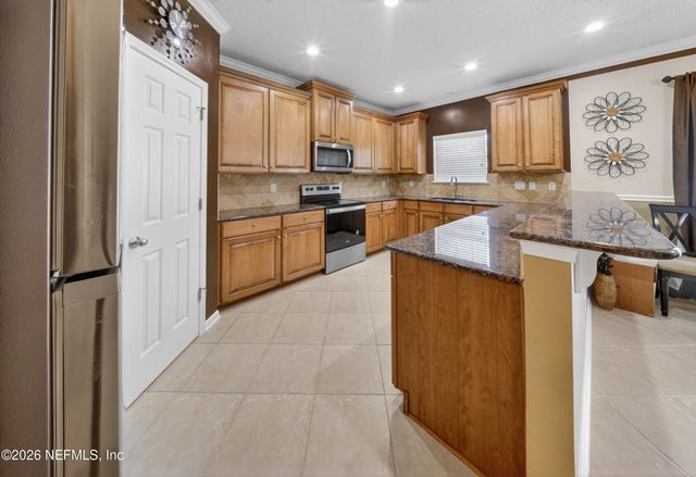 323 BROWARD Road, Jacksonville, FL 32218