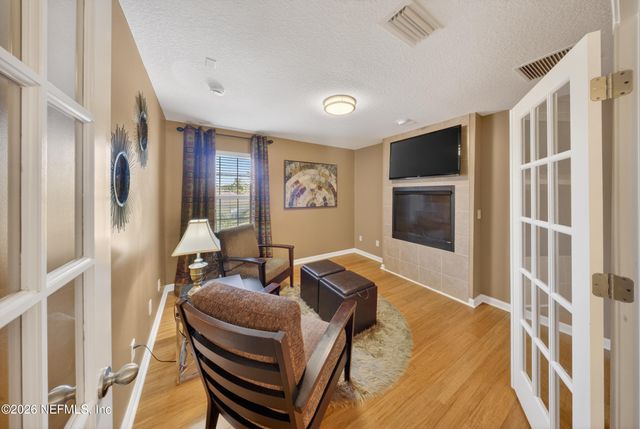 323 BROWARD Road, Jacksonville, FL 32218