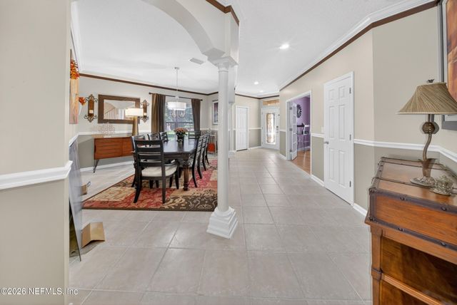 323 BROWARD Road, Jacksonville, FL 32218