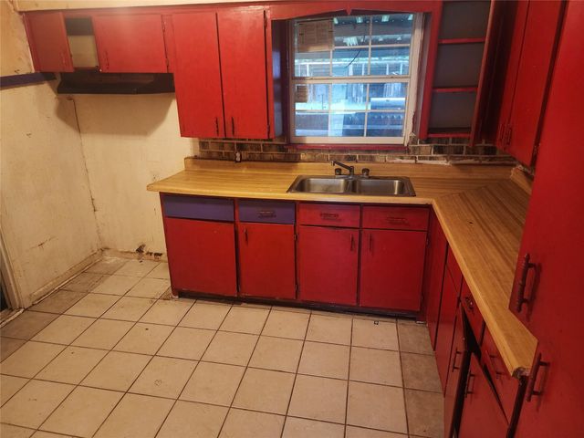 937 Vivian Avenue, Pasadena, TX 77506