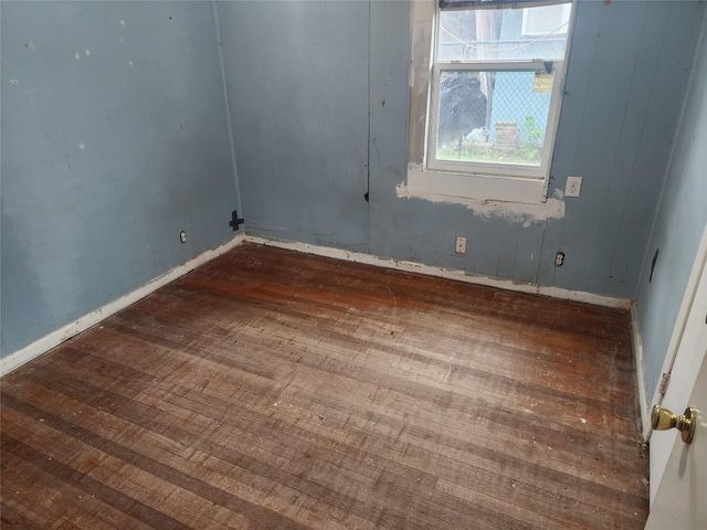 937 Vivian Avenue, Pasadena, TX 77506