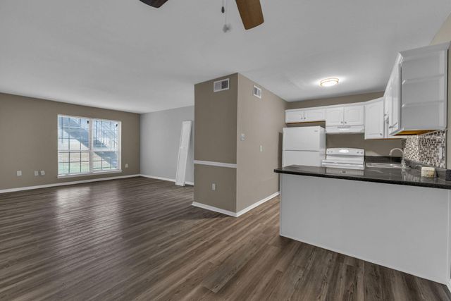 900 Mountain Creek Road 463`, Chattanooga, TN 37405