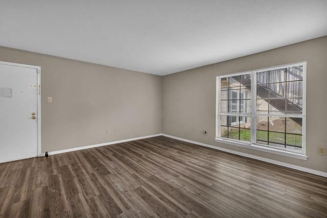 900 Mountain Creek Road 463`, Chattanooga, TN 37405