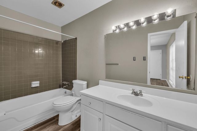 900 Mountain Creek Road 463`, Chattanooga, TN 37405