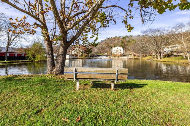 900 Mountain Creek Road 463`, Chattanooga, TN 37405