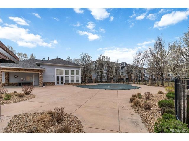 5255 Memphis St 7-702, Denver, CO 80239