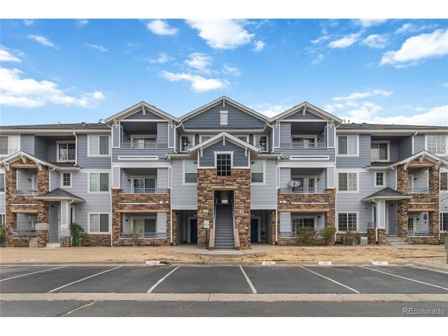5255 Memphis St 7-702, Denver, CO 80239