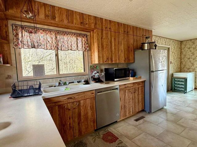 4179 E White River Drive, Hesperia, MI 49421