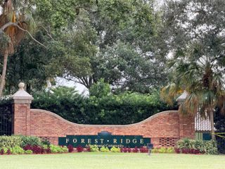 8870 Woodside Court, Davie, FL 33328