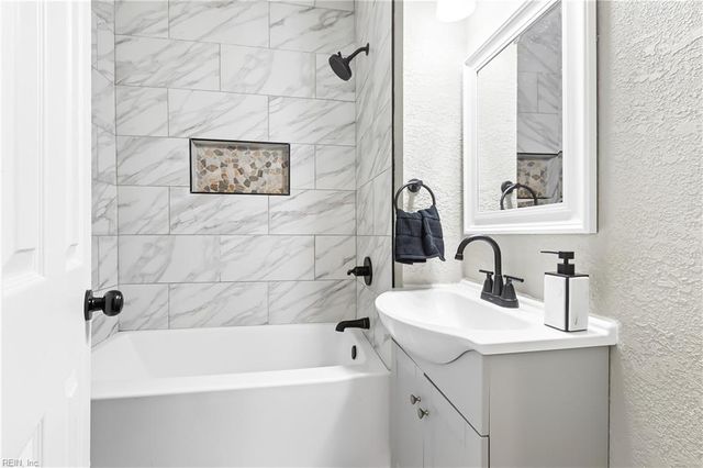 1230 23rd ST, Newport News, VA 23607