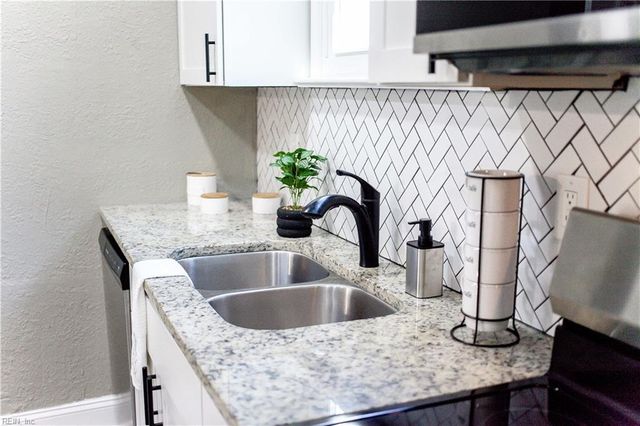 1230 23rd ST, Newport News, VA 23607