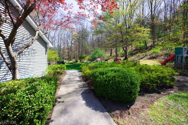 65 New Mashipacong Rd, Montague Twp., NJ 07827