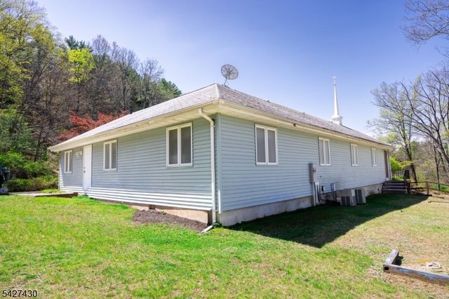 65 New Mashipacong Rd, Montague Twp., NJ 07827
