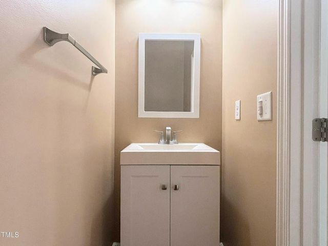 112 Salmon River Drive, Durham, NC 27705