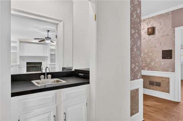 708 Robert Way, Powder Springs, GA 30127