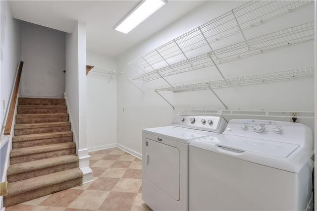708 Robert Way, Powder Springs, GA 30127