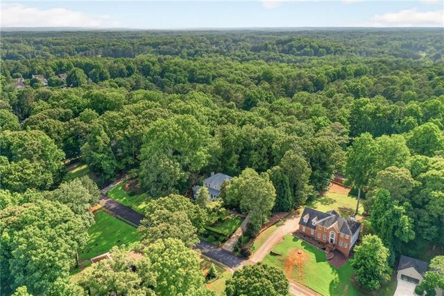 708 Robert Way, Powder Springs, GA 30127