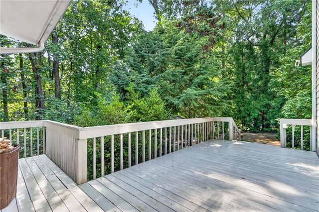 708 Robert Way, Powder Springs, GA 30127