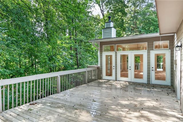 708 Robert Way, Powder Springs, GA 30127