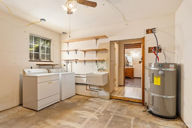287 Forest Dr, Lakeport, CA 95453