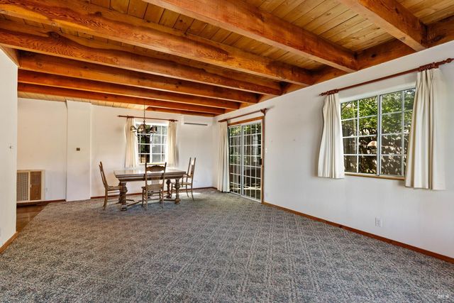 287 Forest Dr, Lakeport, CA 95453