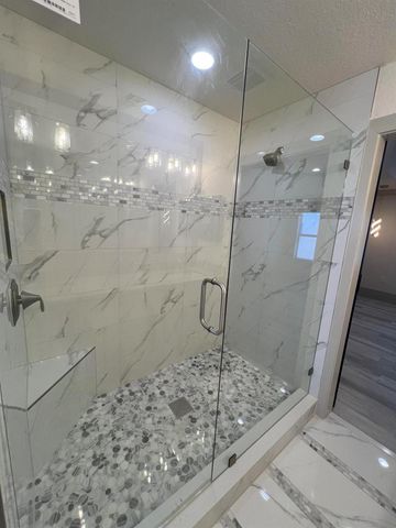 518 LUCKY Lane, Delray Beach, FL 33444