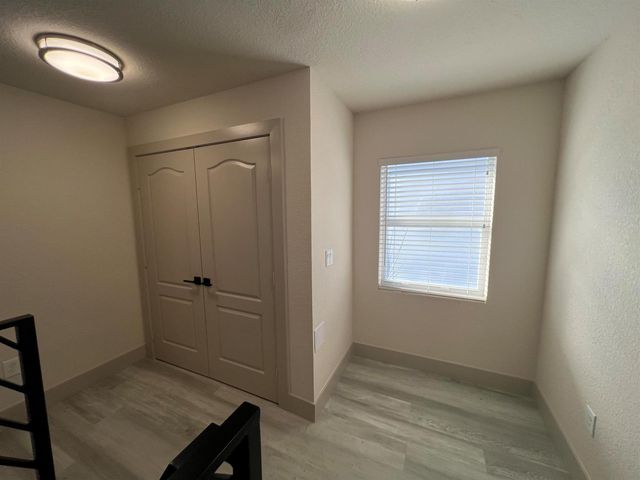 518 LUCKY Lane, Delray Beach, FL 33444
