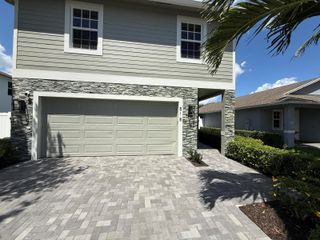 518 LUCKY Lane, Delray Beach, FL 33444