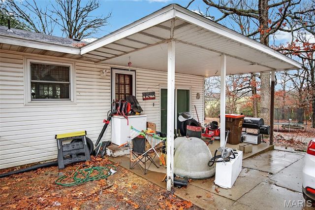 31994 State Road JJ, Stoutland, MO 65567