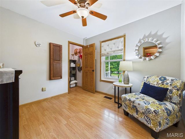 516 Lanahan Drive, Troy, IL 62294