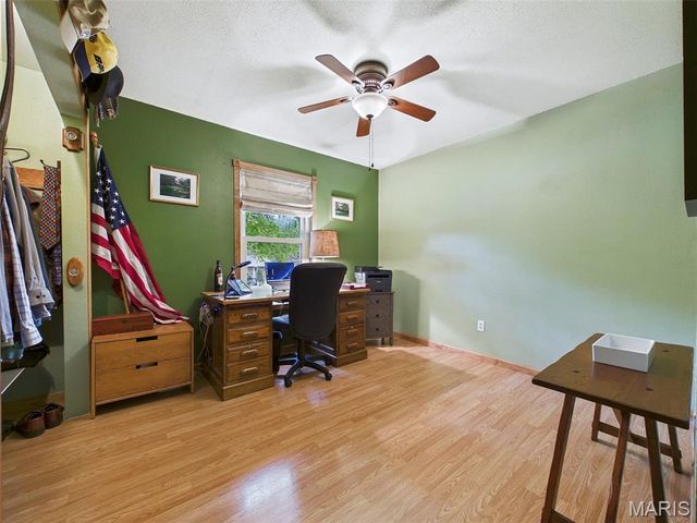 516 Lanahan Drive, Troy, IL 62294