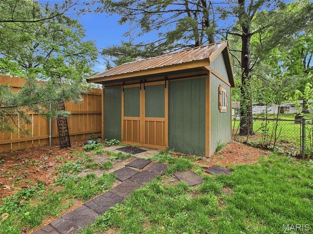 516 Lanahan Drive, Troy, IL 62294