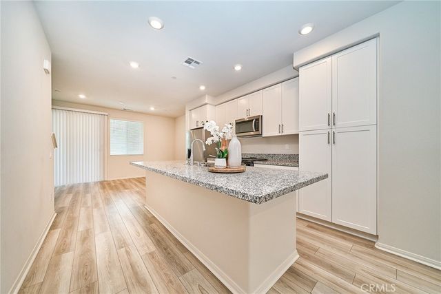 1672 Cayton, West Covina, CA 91790