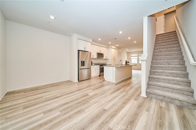 1672 Cayton, West Covina, CA 91790