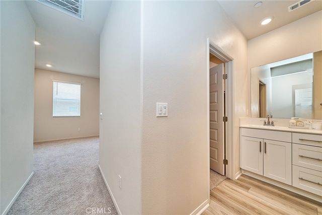 1672 Cayton, West Covina, CA 91790