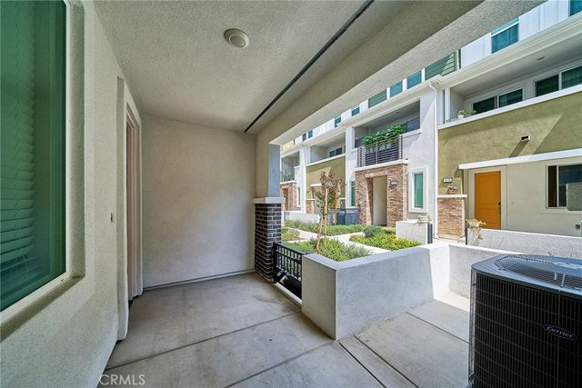 1672 Cayton, West Covina, CA 91790