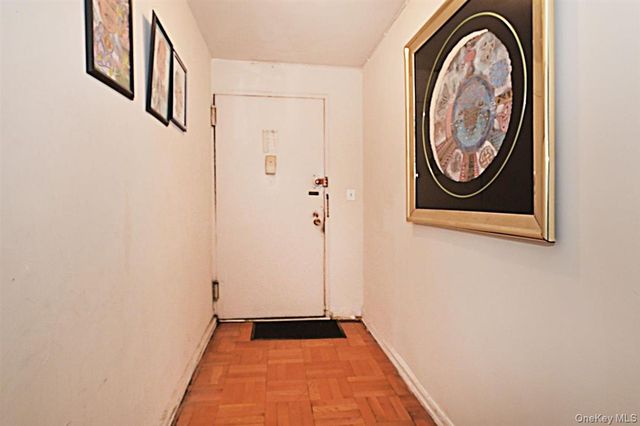 8900 170th Street 6M, Jamaica, NY 11432