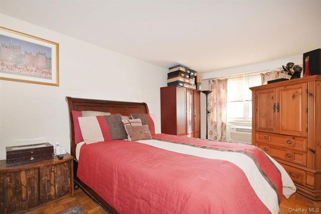 8900 170th Street 6M, Jamaica, NY 11432