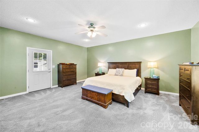 2030 South Point Road, Belmont, NC 28012