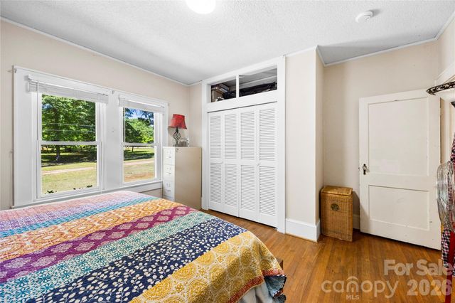 2030 South Point Road, Belmont, NC 28012