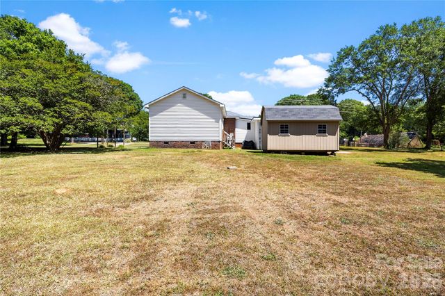 2030 South Point Road, Belmont, NC 28012