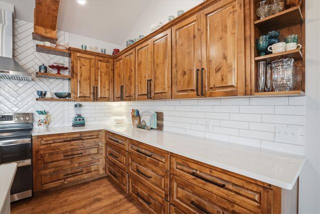 642 Nakishwana Circ, Sandia, TX 78383