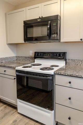 1472 W Rockcrest Drive, Bloomington, IN 47403