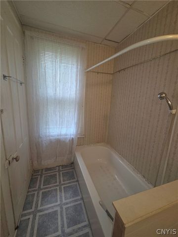 513 Rowland Street, Syracuse, NY 13204