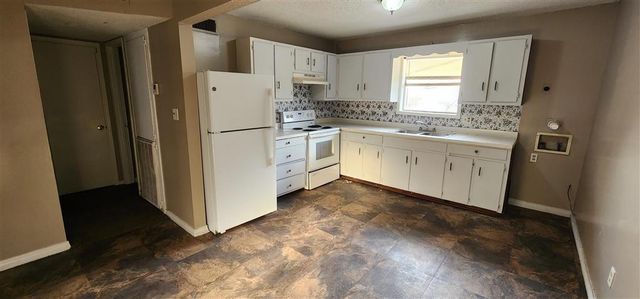 2304 Fasske Street, Sulphur, LA 70663