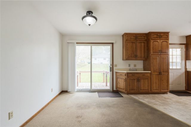 4747 F Avenue NE, Cedar Rapids, IA 52402