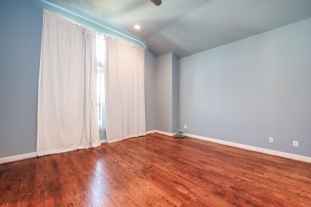 1714 Sandman Street, Houston, TX 77007