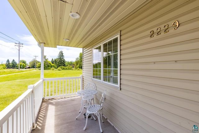 2229 Bardon Ave, Superior, WI 54880