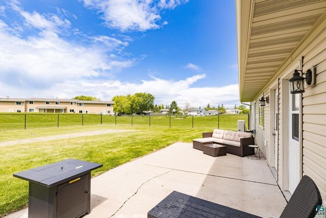 2229 Bardon Ave, Superior, WI 54880