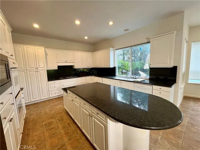 15 Sunningdale, Coto De Caza, CA 92679